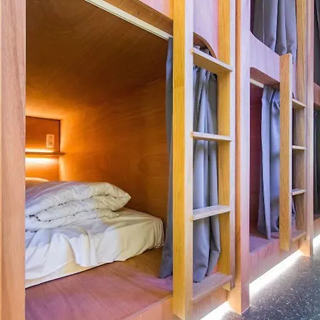 Hostel The Ash *